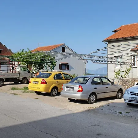 And With Parking Space Njivice, Krk - 5458 3* Njivice