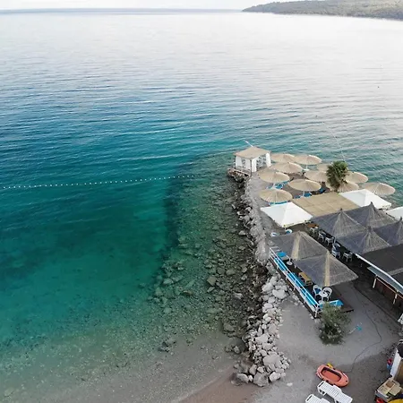 And With Parking Space Njivice, Krk - 5458 Guest house 3*