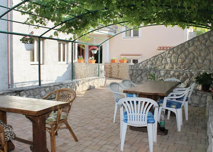 With Parking Space Njivice, Krk - 5458 Appartamento *