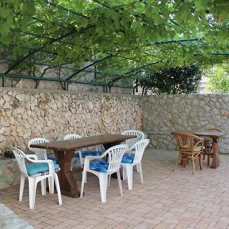 Apartamento With Parking Space Njivice, Krk - 5458 *